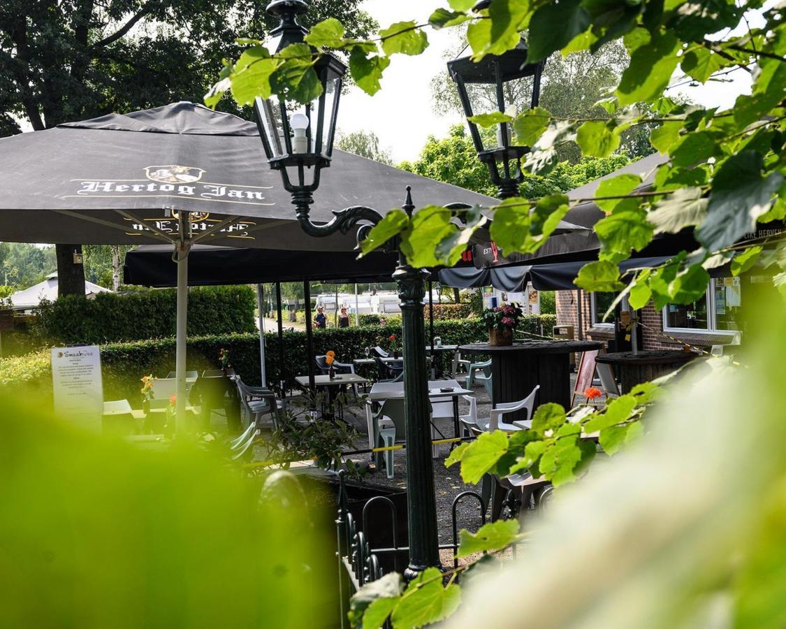 ホテル Recreatiepark De Lucht Renswoude エクステリア 写真