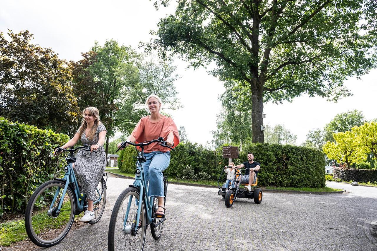 ホテル Recreatiepark De Lucht Renswoude エクステリア 写真