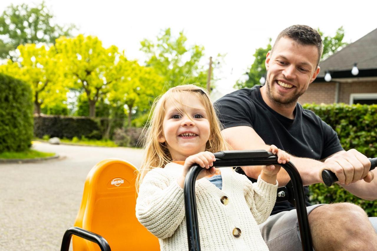 ホテル Recreatiepark De Lucht Renswoude エクステリア 写真